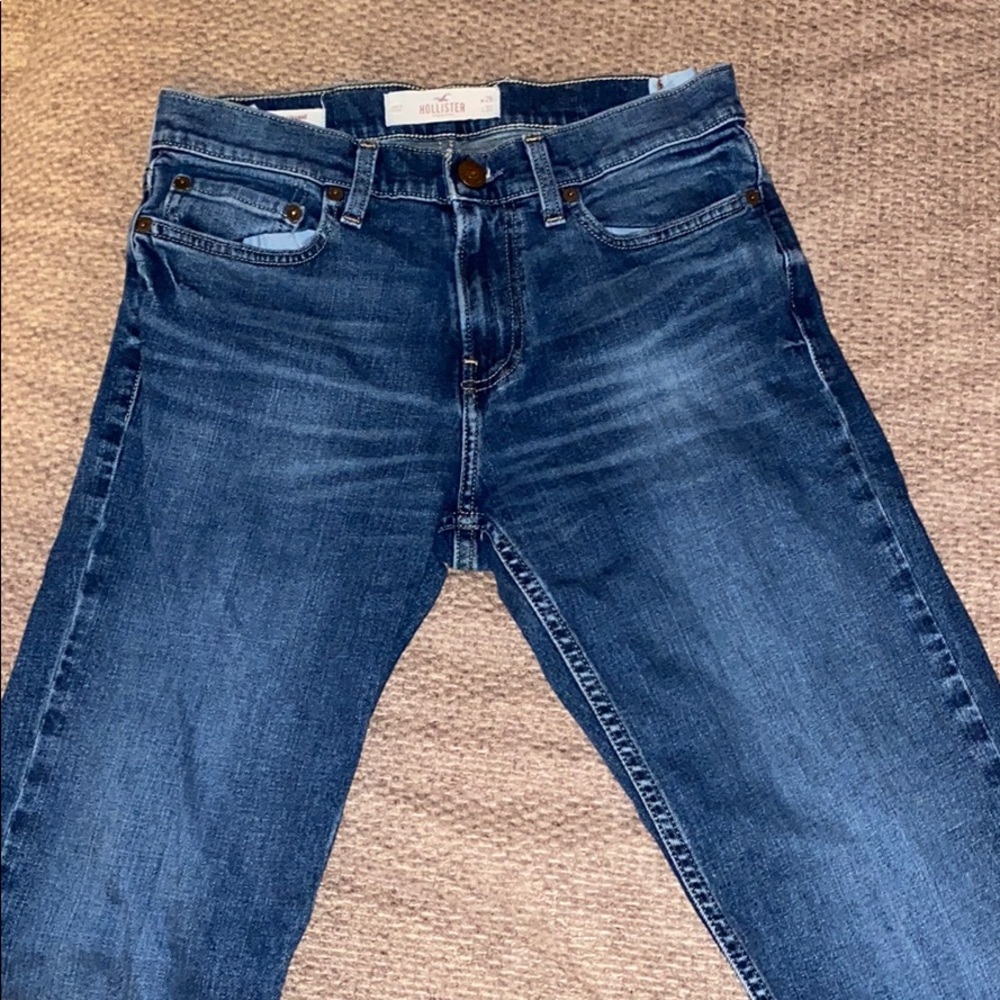 HOLLISTER MENS JEANS